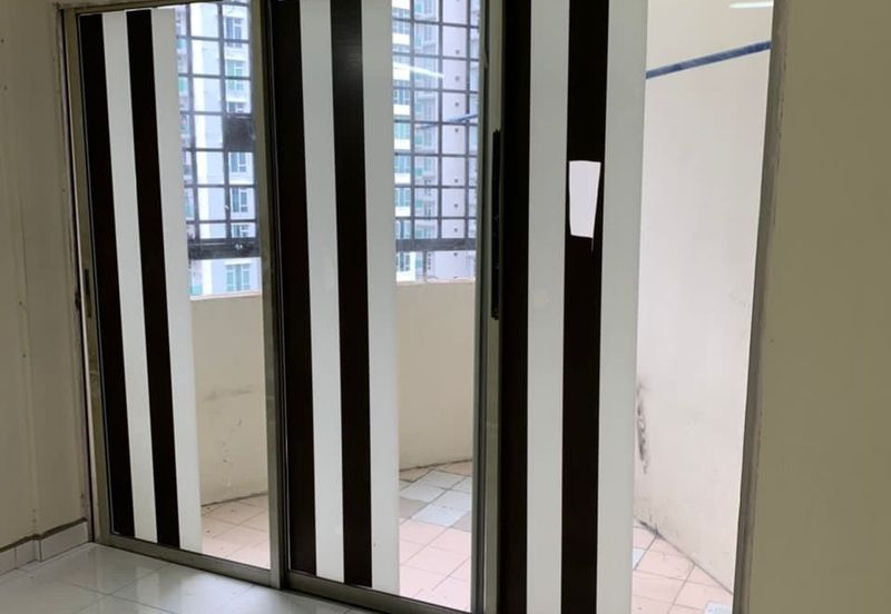 Sri Impian Apartment, Larkin Perdana