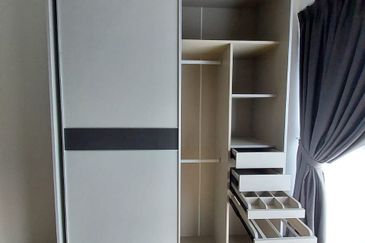 Baypoint @ Country Garden Danga Bay