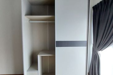 Baypoint @ Country Garden Danga Bay