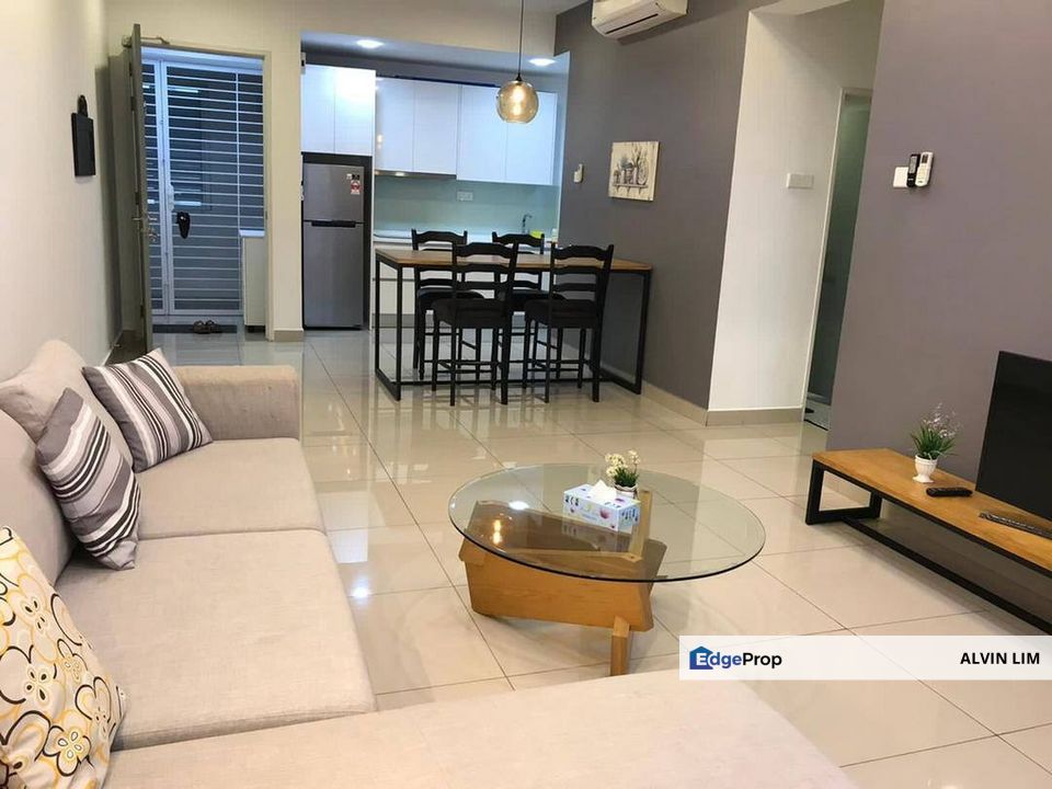 Tropez Residence/ Danga Bay/ Near Ciq/ Sea View/ Renovated/ Fullloan, Johor, Johor Bahru