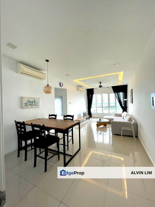 Tropez Residence/ Danga Bay/ Near Ciq/ Sea View/ Renovated/ Fullloan, Johor, Johor Bahru