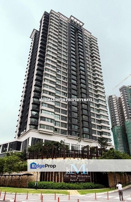 Bukit Jalil Luxury Condo - Medium Room for rent (1400sqft 3 rooms unit) , Kuala Lumpur, Bukit Jalil