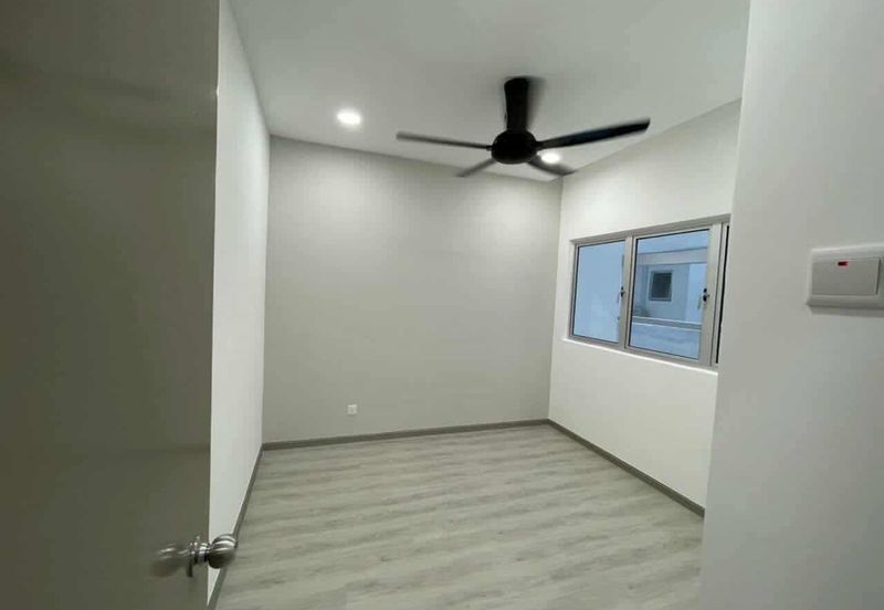 Platinum Splendor Residence