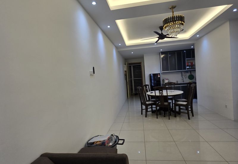 Platinum Splendor Residence