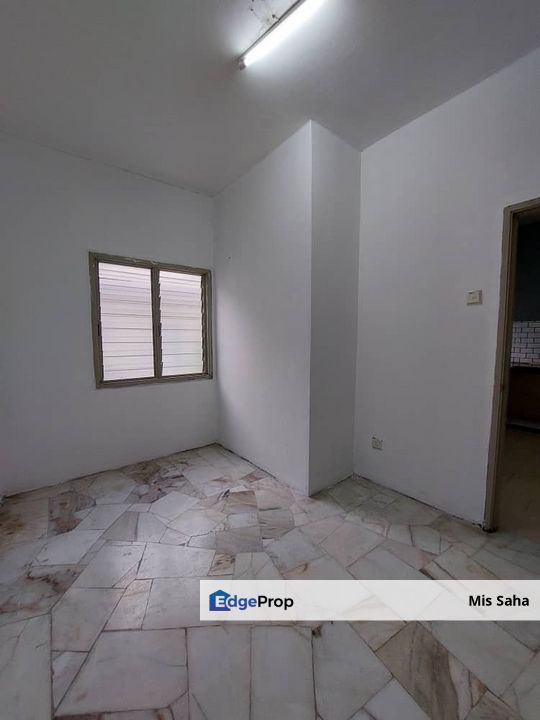 Double Storey Freehold Bandar Baru Bangi, Selangor, Bangi