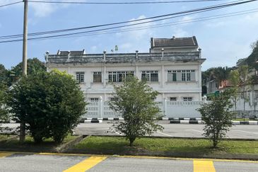 Titiwangsa Bungalow for Rent 