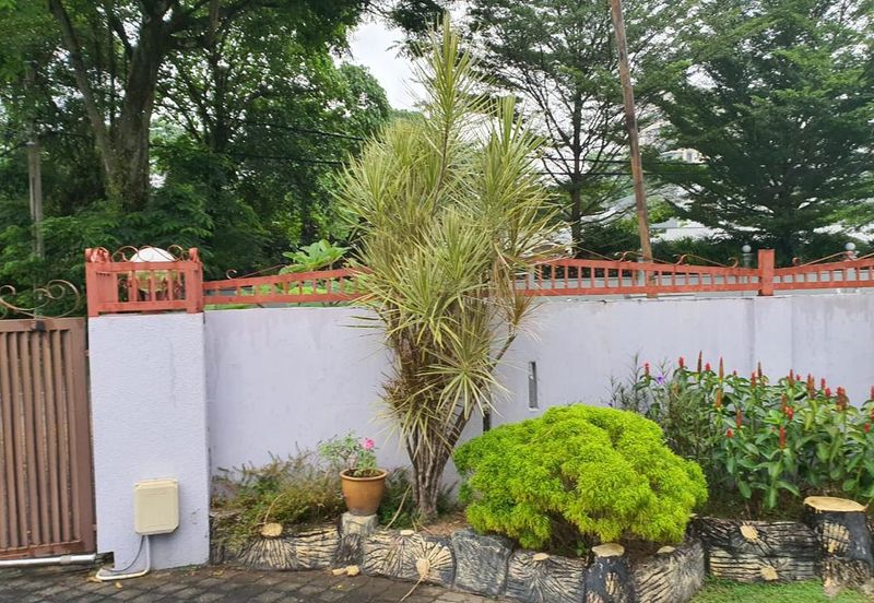 Bungalow In Titiwangsa Huge Land