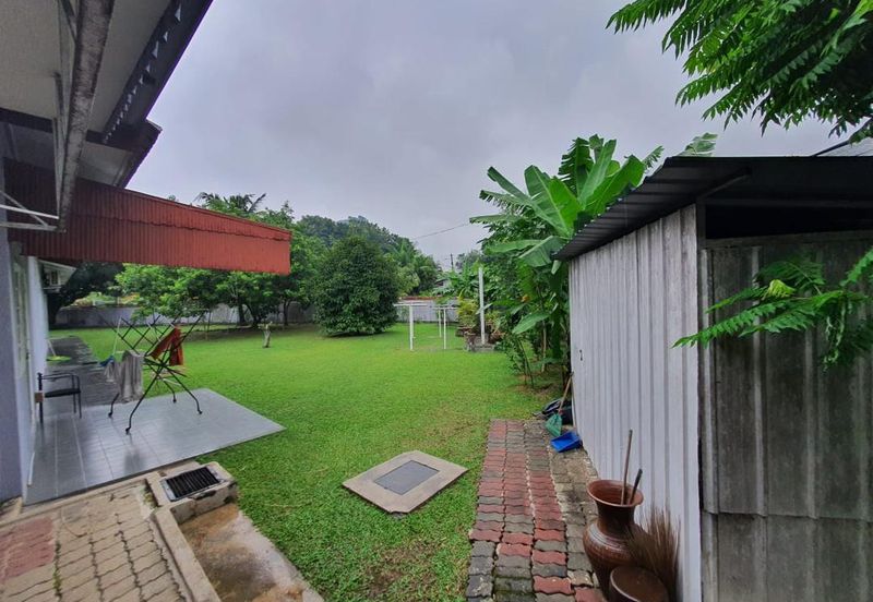 Bungalow In Titiwangsa Huge Land