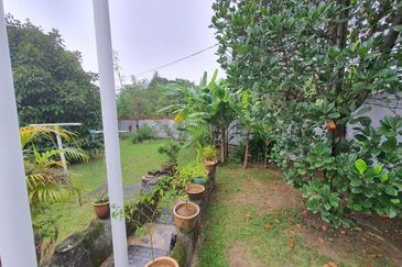 Bungalow In Titiwangsa Huge Land