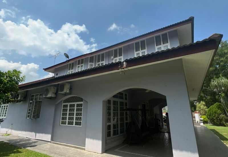 Bungalow In Titiwangsa Huge Land