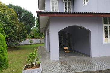 Bungalow In Titiwangsa Huge Land