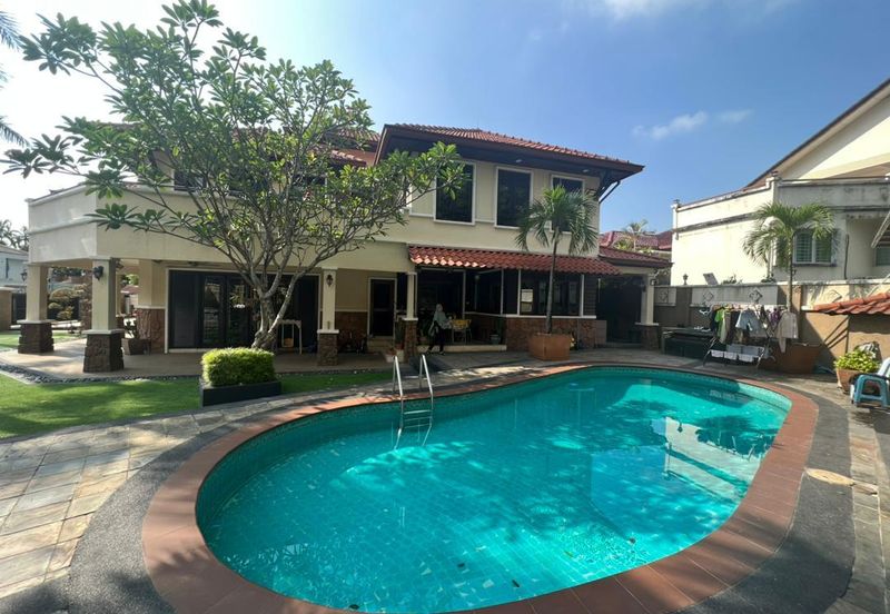 Superb Finishing Bungalow (ready to move in)