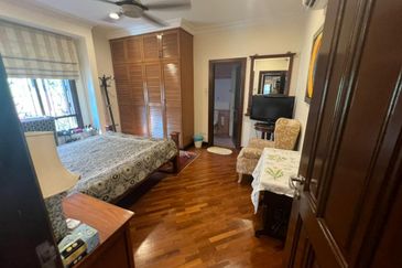 Superb Finishing Bungalow (ready to move in)