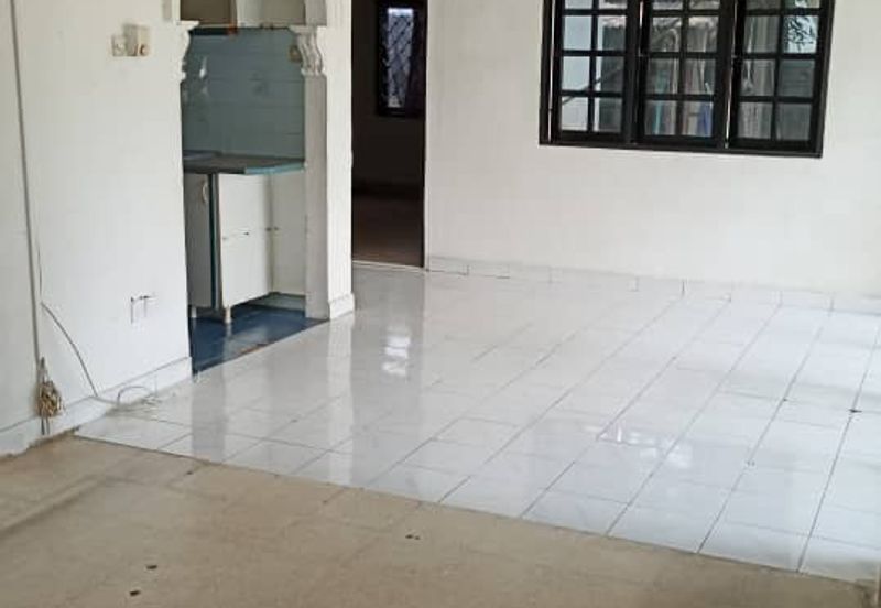 Commercial Bungalow Along Main Road