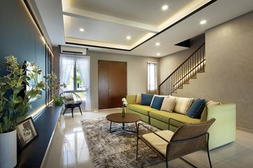 Indah 10, Setia Alam