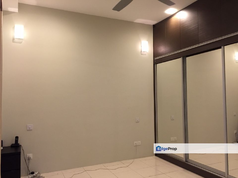 Owner bankrupd 28 x 80 Freehold RM 1750 Monthly , Selangor, Setia Alam/Alam Nusantara