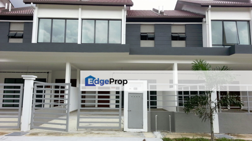 Owner bankrupd Nilai Utama last 1 unit 26 x 80 Freehold , Negeri Sembilan, Nilai