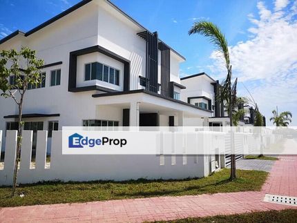 Sendayan Suriaman 22 x 80 Double Storey Landed FREEHOLD, Negeri Sembilan, Seremban