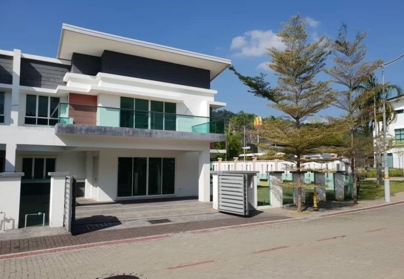 Taman Saujana Puchong