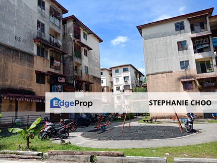 Seri Kembangan, Apartment Flat Sri Indah Lestari Perdana Putra Permai Near Bukit Puchong , Selangor, Seri Kembangan