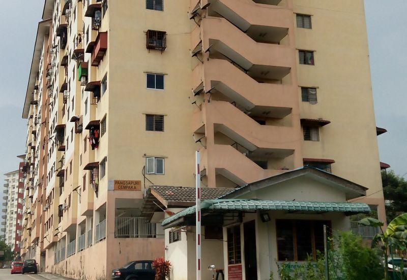 Pangsapuri Cempaka, Seri Kembangan