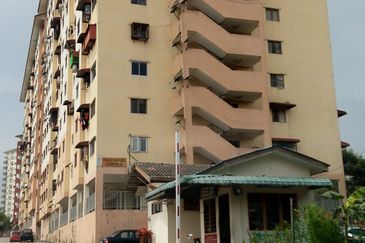 Pangsapuri Cempaka, Seri Kembangan