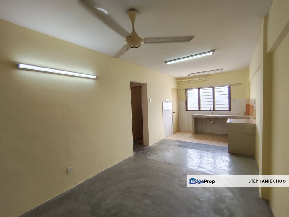 Balakong, Pangsapuri Cempaka Near Cheras Damai Perdana & UPM, Selangor, Seri Kembangan