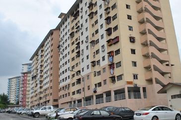 Pangsapuri Cempaka, Seri Kembangan