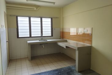 Pangsapuri Cempaka, Seri Kembangan