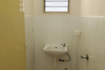 Pangsapuri Cempaka, Seri Kembangan