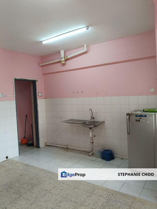  Seri Kembangan, Balakong, Pangsapuri Mutiara Near UPM & Purtrajaya, Selangor, Balakong