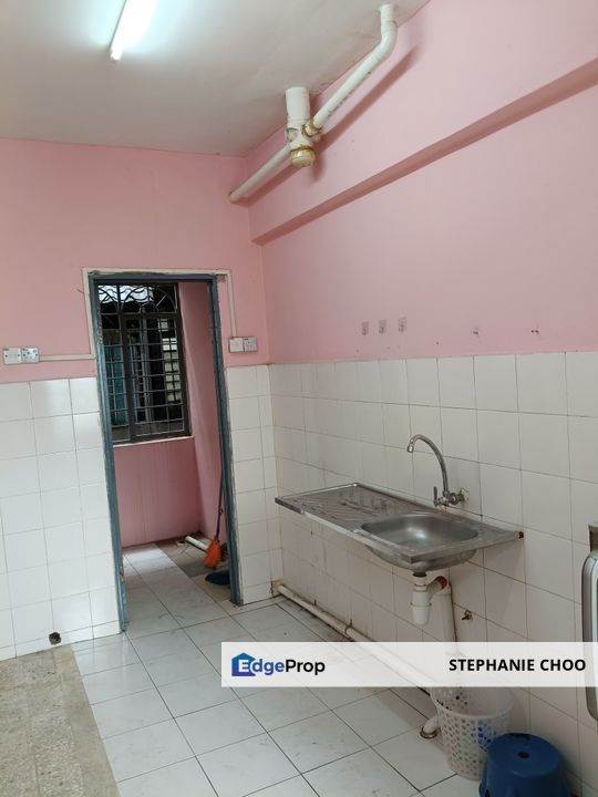  Seri Kembangan, Balakong, Pangsapuri Mutiara Near UPM & Purtrajaya, Selangor, Balakong