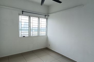 1 Razak Mansion (Residensi Tun Razak)