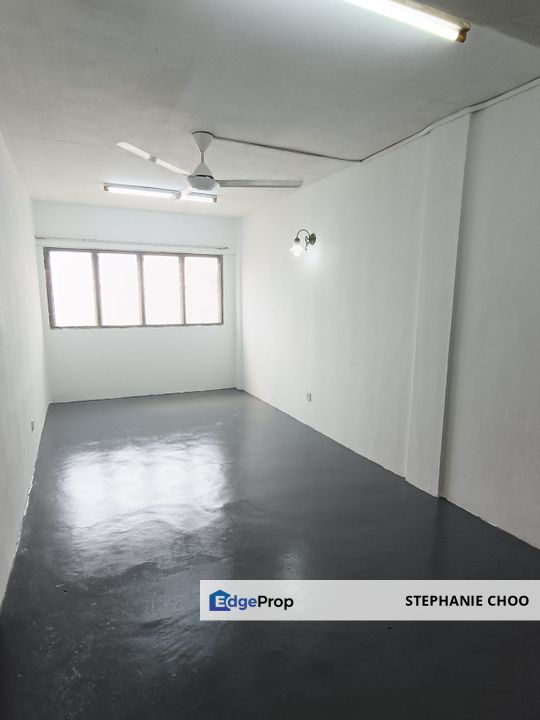 Seri Kembangan, Balakong, Pangsapuri Cempaka Near UPM & Putrajaya, Selangor, Seri Kembangan