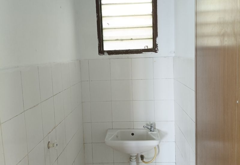 Pangsapuri Cempaka, Seri Kembangan