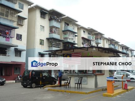 Balakong, LEVEL 1, Pangsapuri Mutiara Apartment Near Hopital Serdang & UPM, Selangor, Balakong