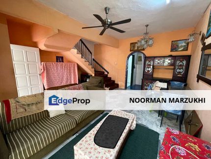 Double Storey Tmn Desa Serdang Seri Kembangan, Selangor, Seri Kembangan