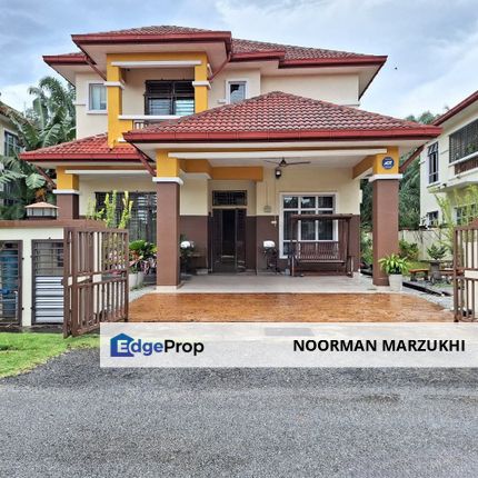 Double Storey Bungalow Taman Bajuri, Banting, Selangor, Banting