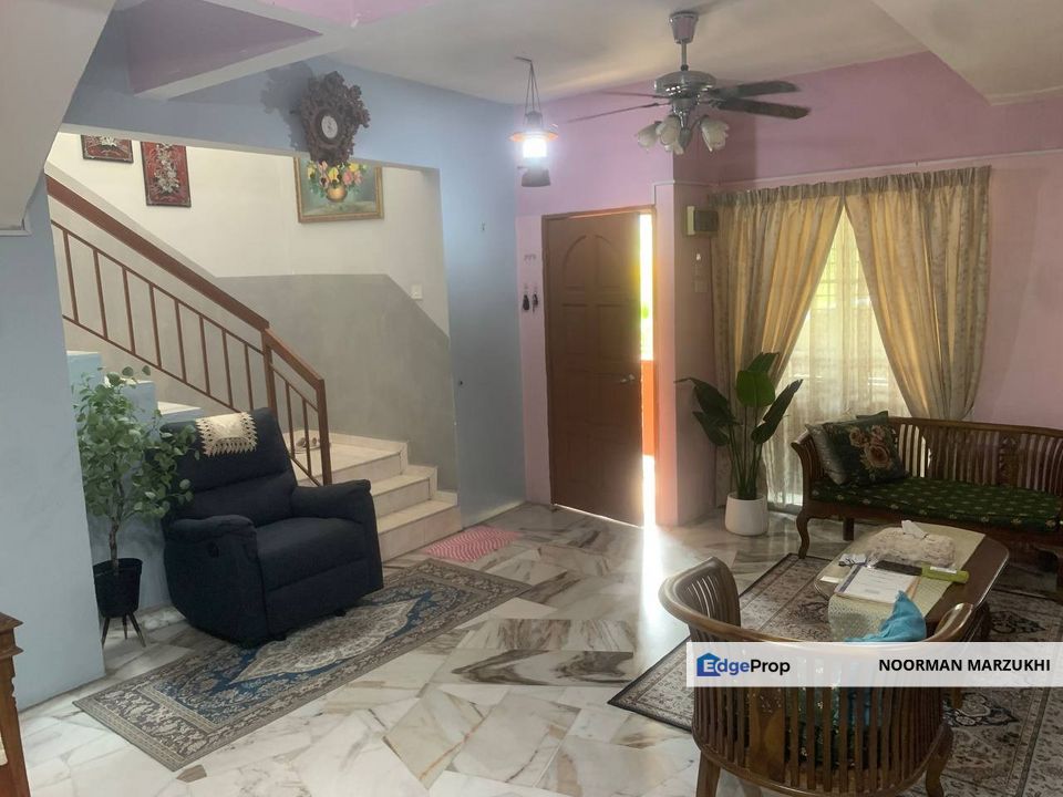 Double Storey Reno Terrace Facing Open Puncak Alam, Selangor, Bandar Puncak Alam