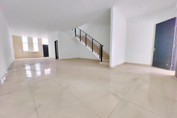 Bangi Avenue 3, Seksyen 7