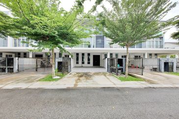 Bangi Avenue 3, Seksyen 7