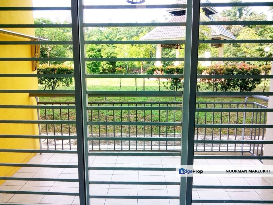 Desajaya Villa Apartment Ground Floor Facing Lake For Sale, Negeri Sembilan, Seremban