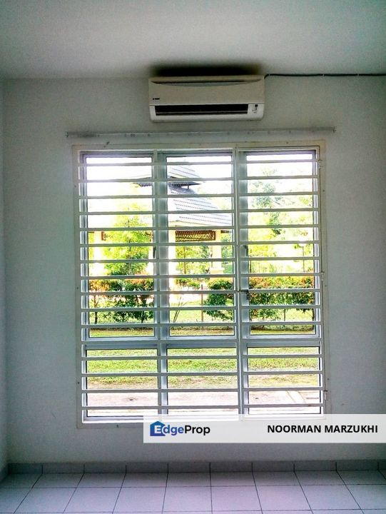 Desajaya Villa Apartment Ground Floor Facing Lake For Sale, Negeri Sembilan, Seremban