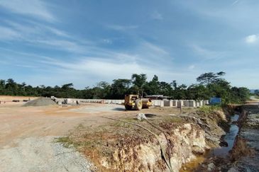 Bandar Baru Salak Tinggi