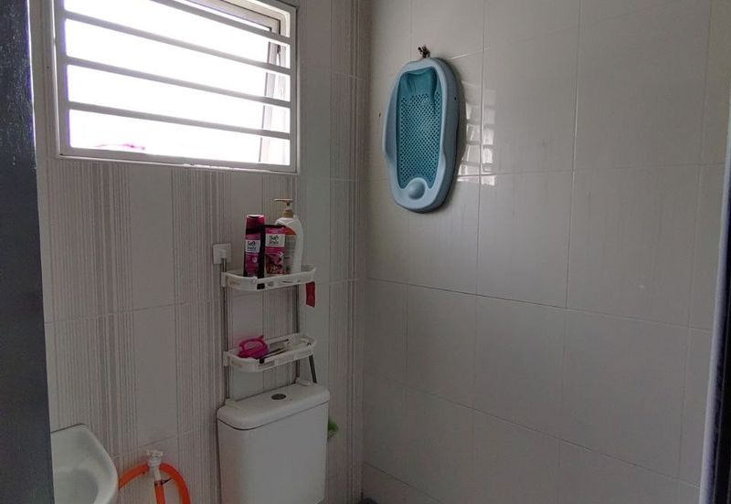 Jalan Lombong Emas Seksyen 29