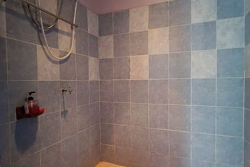 IDAMAN VILLA @ BANDAR SRI SENDAYAN