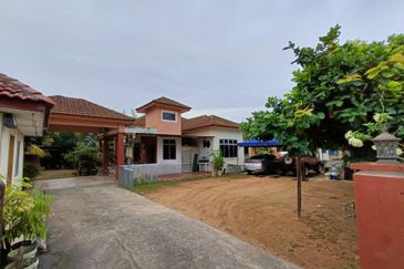 IDAMAN VILLA @ BANDAR SRI SENDAYAN