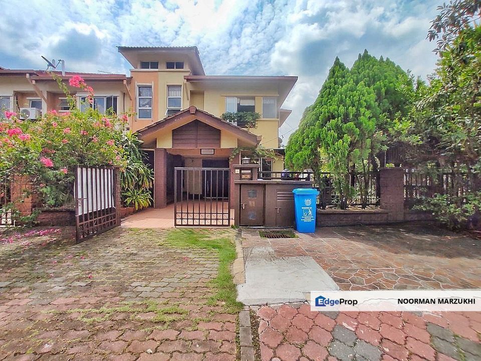 Jalan Arca Bukit Jelutong, Double Storey Endlot For Sale, Selangor, Shah Alam
