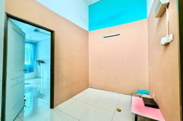 Perdana College Heights