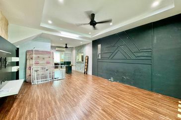 Perdana College Heights